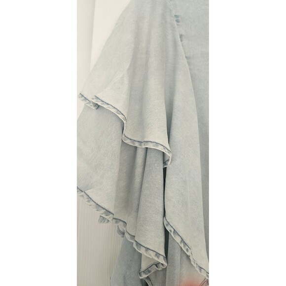 Given Kale Lightweight Denim Top. - Picture 4 of 10